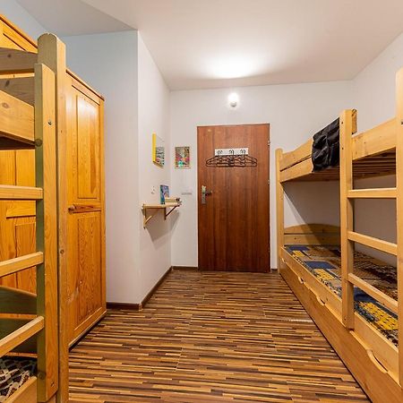 Schronisko Pttk Pasterka Hostel Екстериор снимка